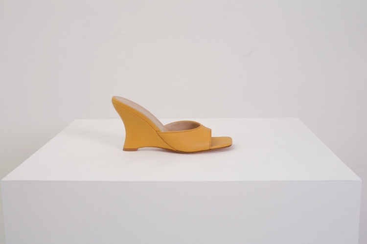167 535 AMBER